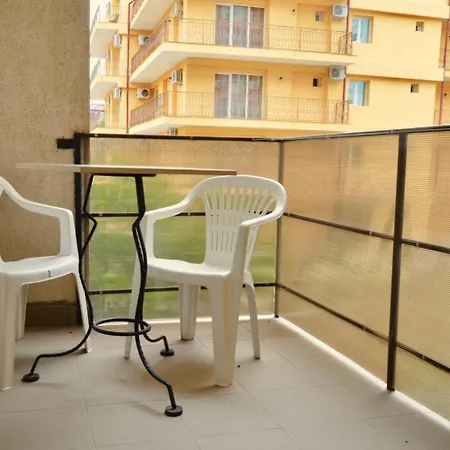 Apartament/studio Nicoleta